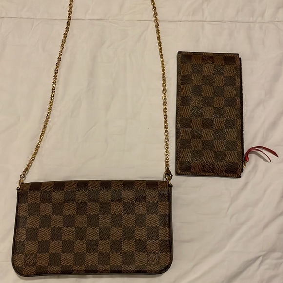 LOUIS VUITTON DAMIER EBENE POCHETTE FELICIE CHAIN WALLET - Picture 6 of 11